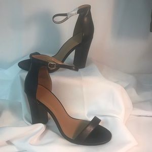 Charlotte Russe black heels sz 10 NWT